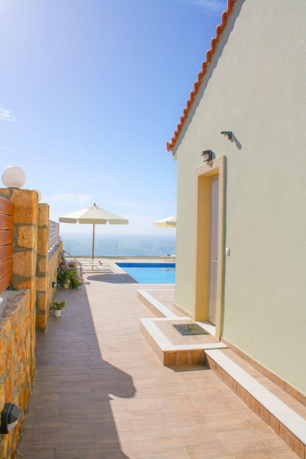 Villa Seabreeze Миния Экстерьер фото