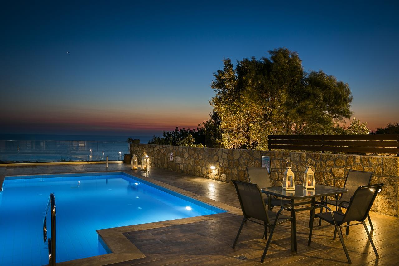Villa Seabreeze Миния Экстерьер фото